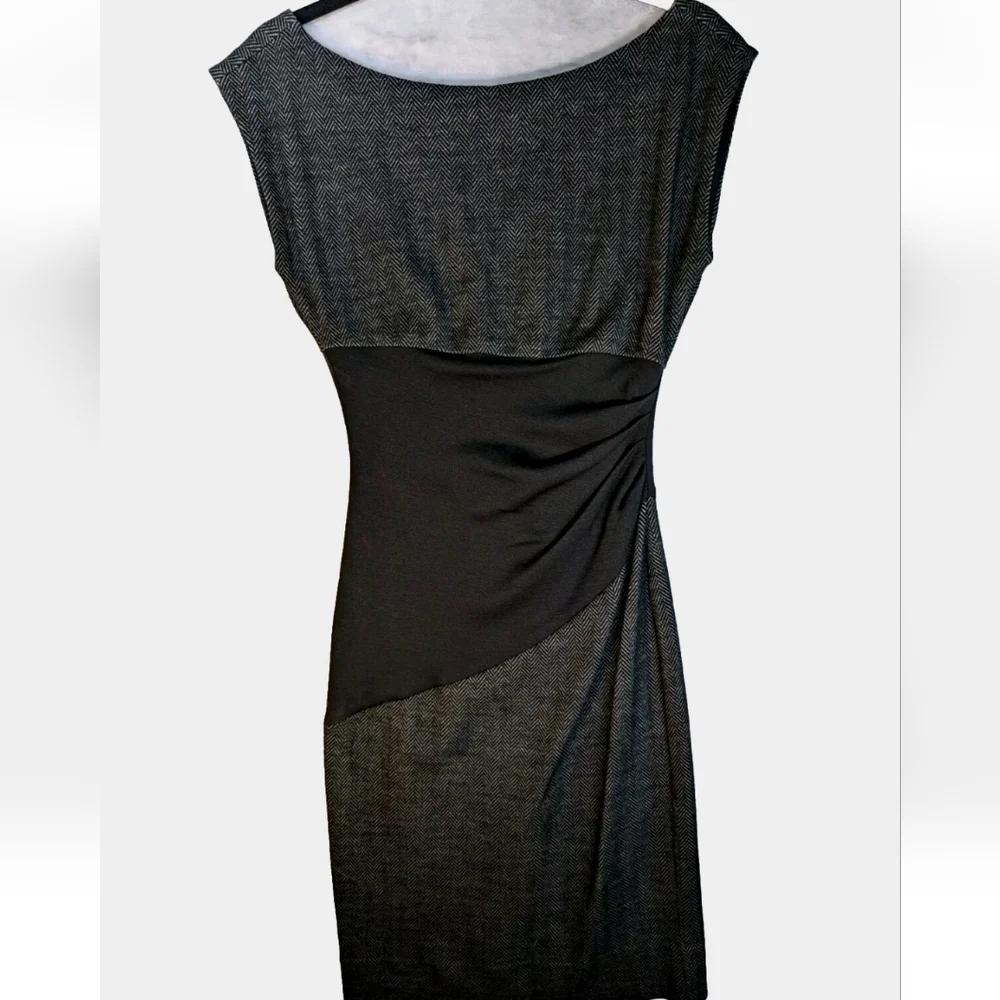 DvF Tweed Boatneck Ruched Dress - Picture 7 of 8